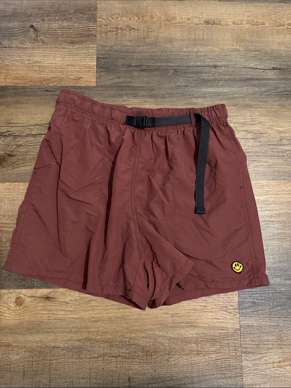 Men's Market Smily Athletic Rust Shorts with Black Web belt